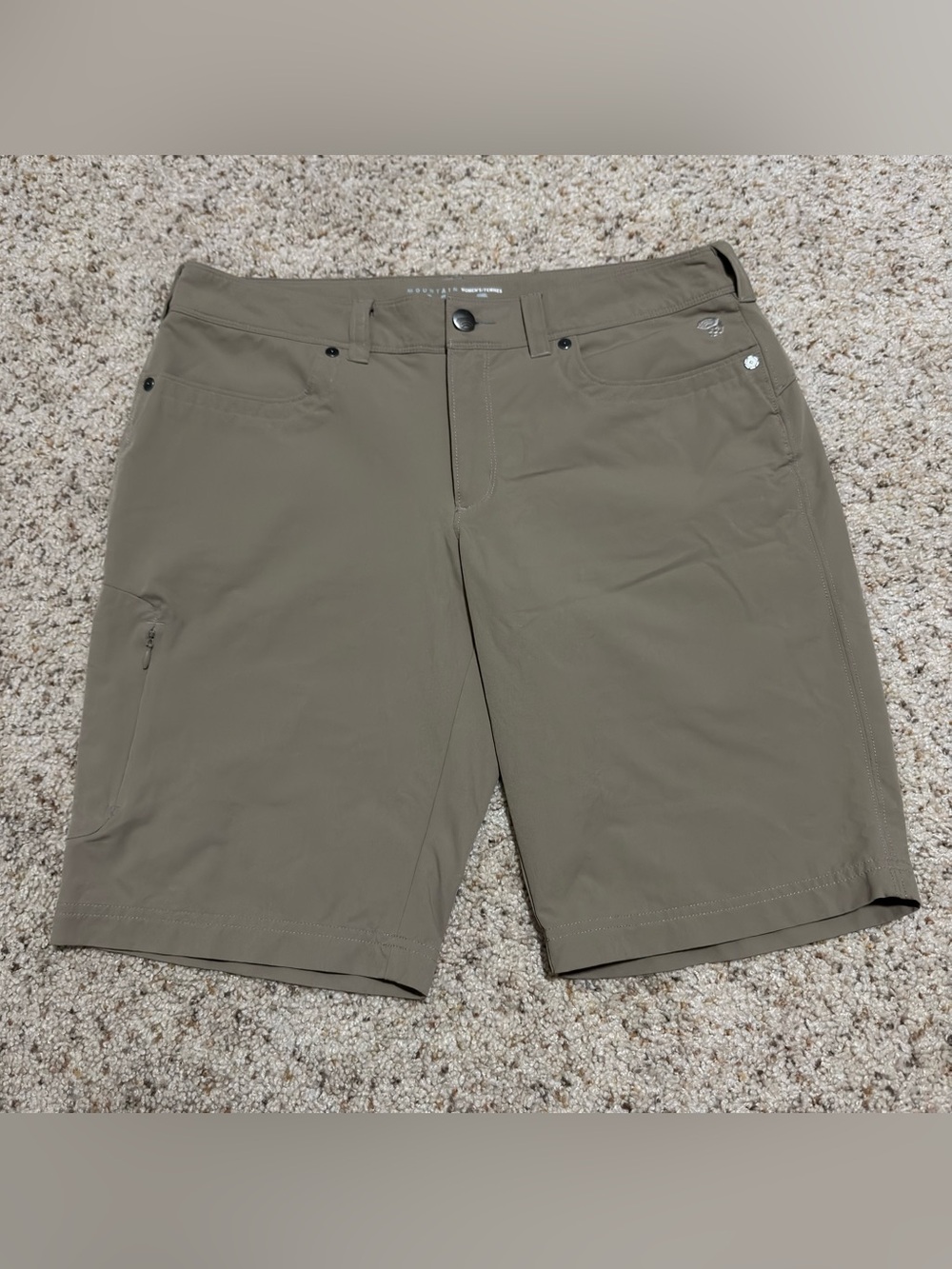 Mountain Hardwear Womens Shorts La Strada Hiking Nylon Stretch Khaki Tan
